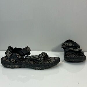 Teva Scorpion Hiking Water Sandals Rivet Rubber Size 6